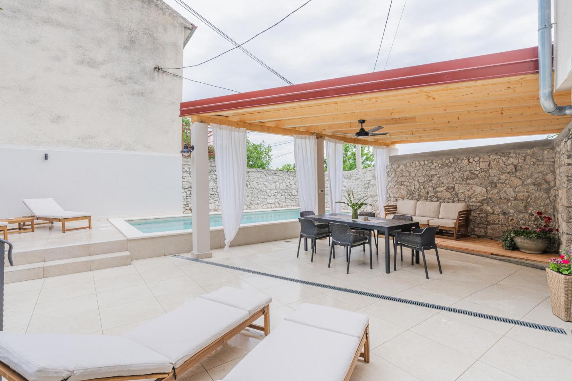 Villa Marisan Брибир Экстерьер фото